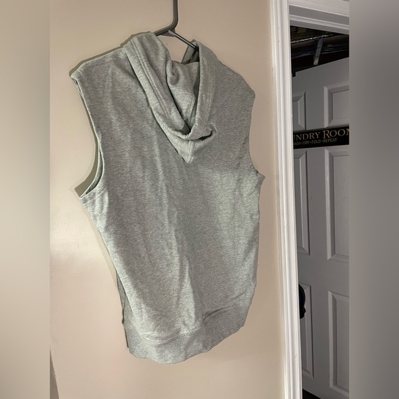 OVO Muscle Hoodie - Picture 2 of 2